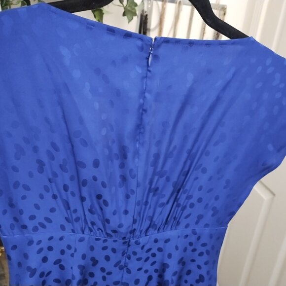 Banana Republic Blue Silk Polka Dot Dress Size 0/ XSmall - Picture 2 of 5